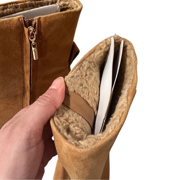 NEW LARROUDE Hailey Suede Leather Booties Tan Sz 10 - Picture 9 of 10